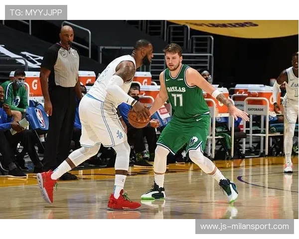 曼联追哈兰德式能：传承经典，开启未来新篇章